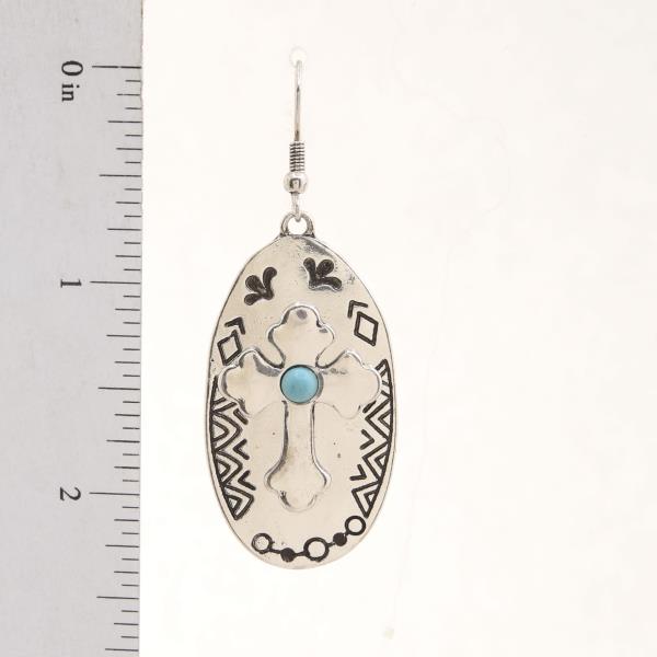 WESTERN STYLE OVAL METAL DANGLE EARRING