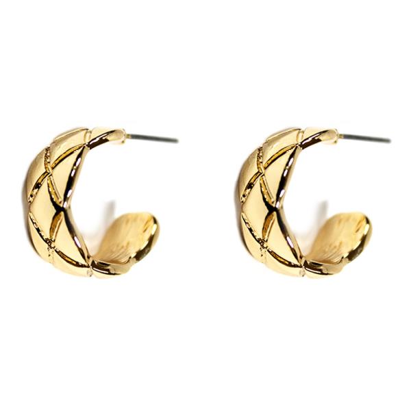 METAL TEXTURED OPEN C HOOP EARRING