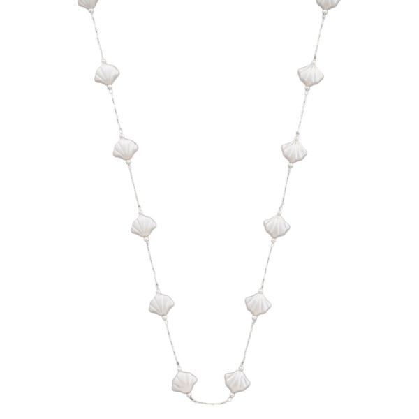 BRASS ACRYLIC SEASHELL STATION NECKLACE