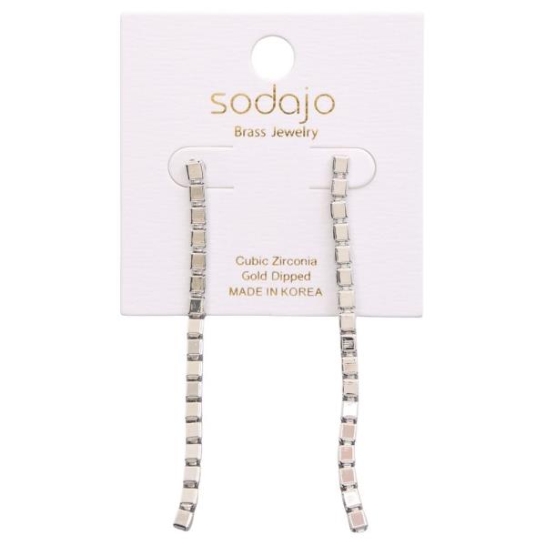 SODAJO GOLD DIPPED SQUARE LINE DROP EARRING