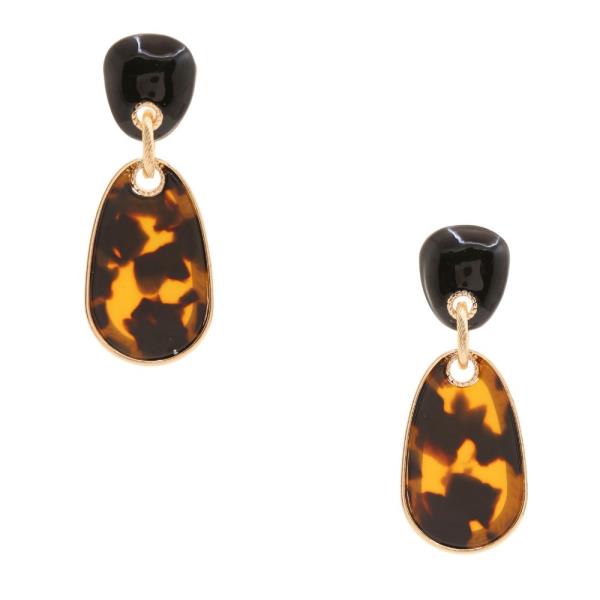 ACETATE LINK DANGLE EARRING