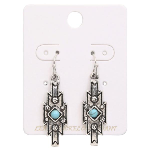 WESTERN STYLE DANGLE EARRING