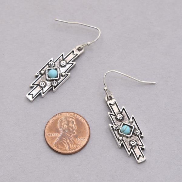 WESTERN STYLE DANGLE EARRING
