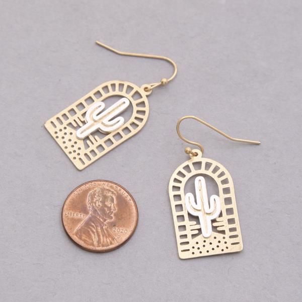 WESTERN STYLE CACTUS TWO TONE EARRING