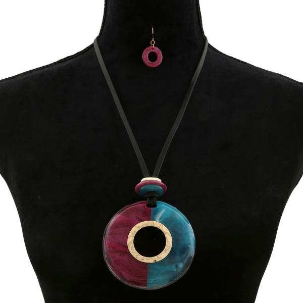 RESIN ROUND PENDANT CORD LONG NECKLACE EARRING SET