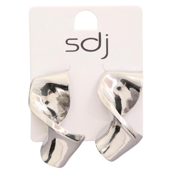 SDJ RUFFLE METAL EARRING