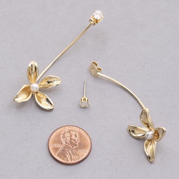 SODAJO GOLD DIPPED CZ FLOWER DANGLE EARRING