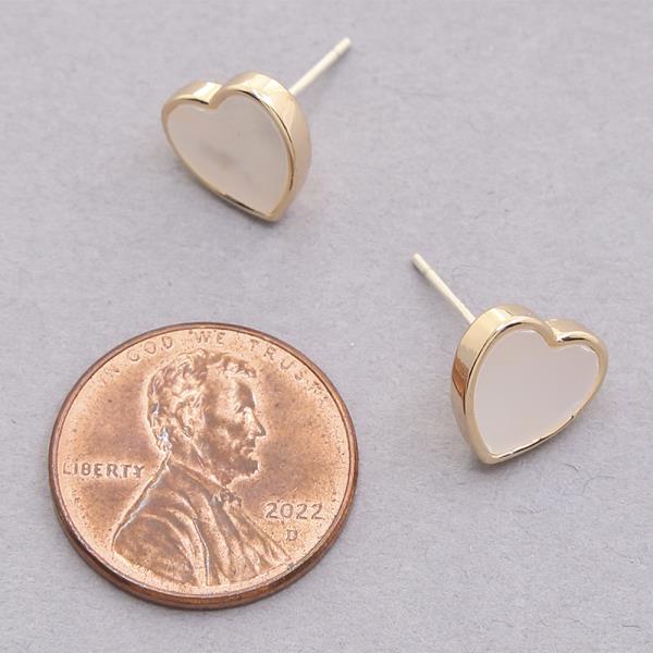 SODAJO GOLD DIPPED MOTHER OF PEARL HEART STUD EARRING