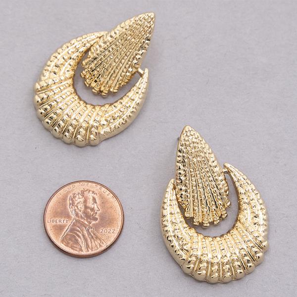 TEXTURED METAL TEARDROP OVAL POST EARRING