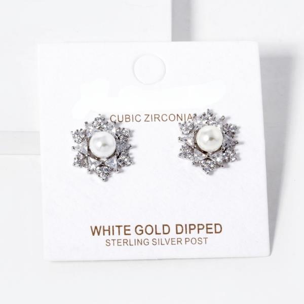 GOLD DIPPED CZ PEARL FLOWER STUD EARRING