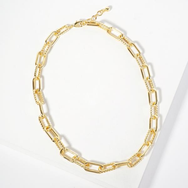 MIX METAL CHAIN NECKLACE