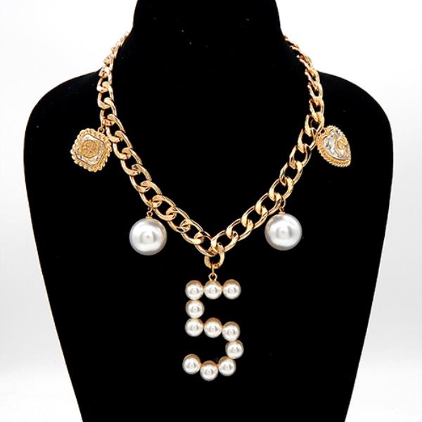 PEARL #5 CHARM CHAIN NECKLACE