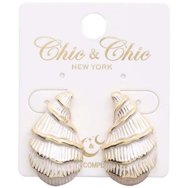 METAL SHELL STUD EARRING