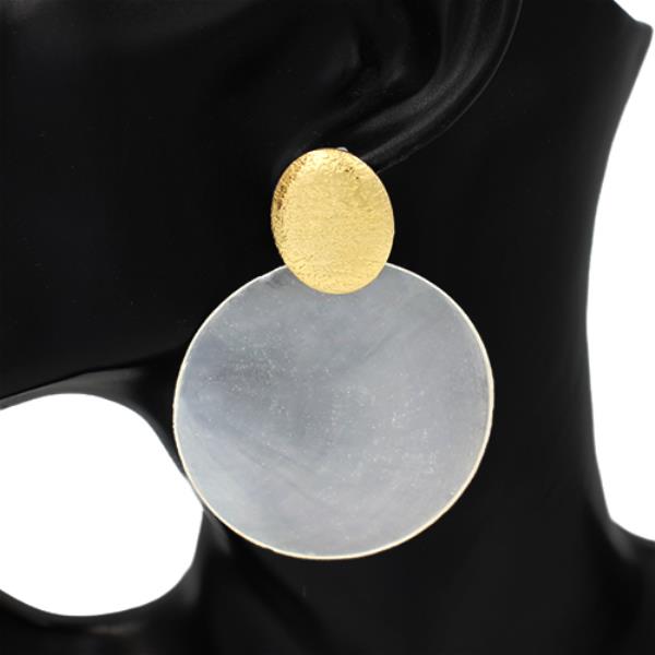 LARGE SINGLE DISC WITH BRUSHED GOLD STUD EARRING