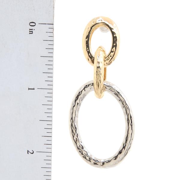 TWO TONE OVAL LINK DROP EARRING