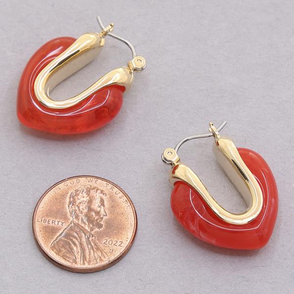 COLOR U HOOP EARRING