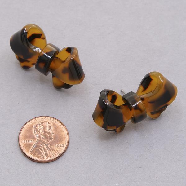 TORTOISE RIBBON POST EARRING