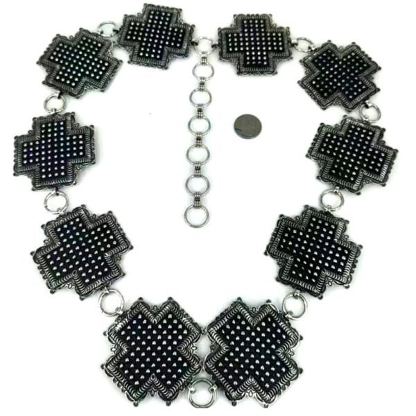 POLKA DOT OVAL CONCHO LINK WESTERN CHAIN BELT - SM SIZE