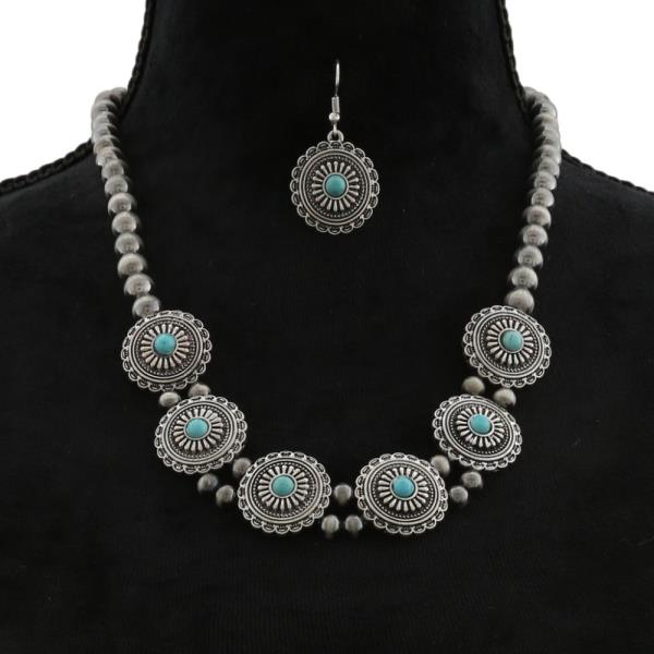 CONCHO LINK WESTERN STYLE NECKLACE