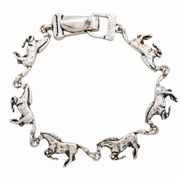 WESTERN HORSE METAL LINK BRACELET