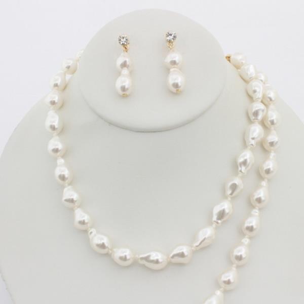 FAUX PEARL OVAL BEAD DOUBLE STRAND NECKLACE AND DROP EARRING SET