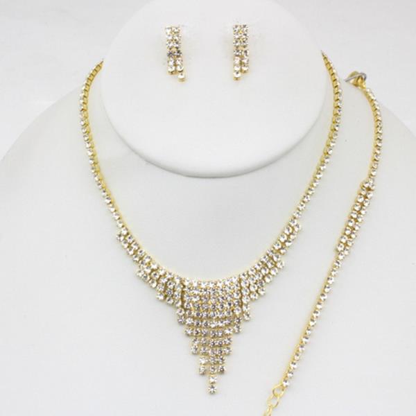 RHINESTONE TIERED FAN SHAPE NECKLACE AND STUD DROP EARRING SET