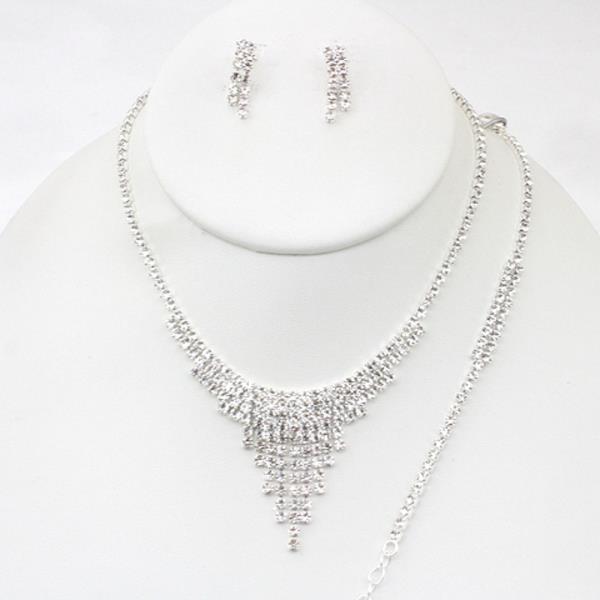 RHINESTONE TIERED FAN SHAPE NECKLACE AND STUD DROP EARRING SET