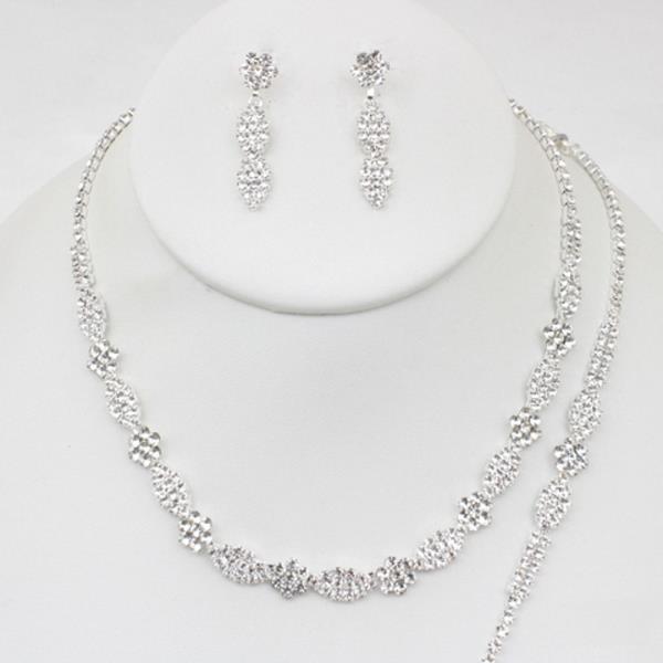 RHINESTONE MARQUISE AND FLORAL LINK NECKLACE AND DROP EARRING SET