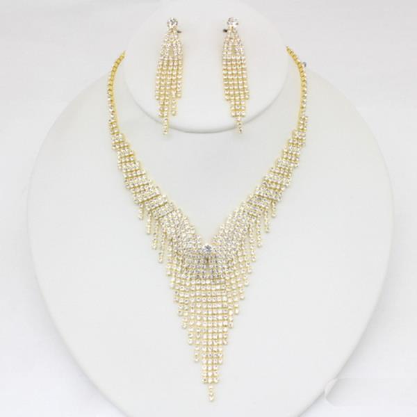 RHINESTONE TIERED FRINGE V-SHAPE NECKLACE AND EARRING SET