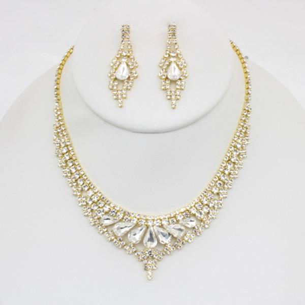 TEARDROP GEM CLUSTERED RHINESTONE FLORAL NECKLACE AND DANGLE EARRING SET