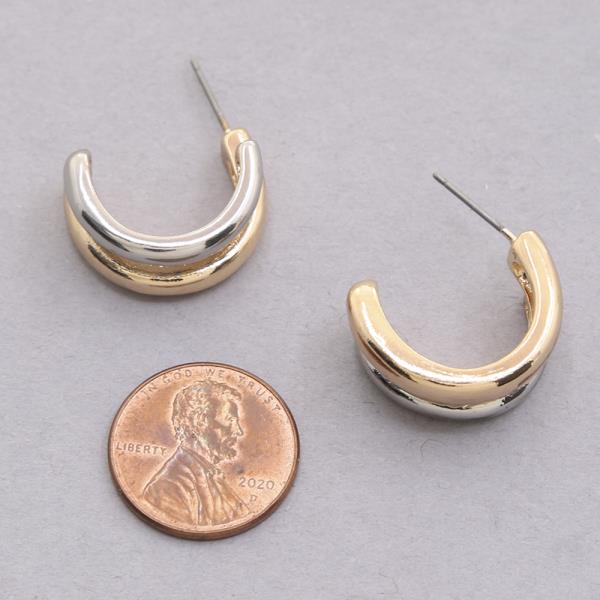 TEXTURED METAL TWO TONE DOUBLE HOOP STUD EARRINGS