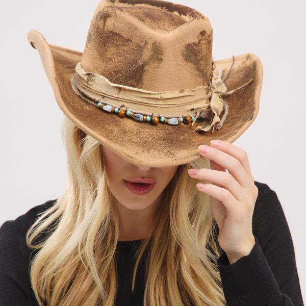 VINTAGE VERSATILE SHAPEABLE COWGIRL & FEDORA HAT WITH FEATHER & DISTRESSED FABRIC BAND