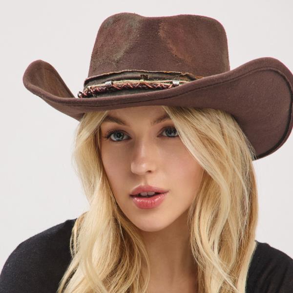 VINTAGE VERSATILE SHAPEABLE COWGIRL & FEDORA HAT WITH FEATHER & DISTRESSED FABRIC BAND