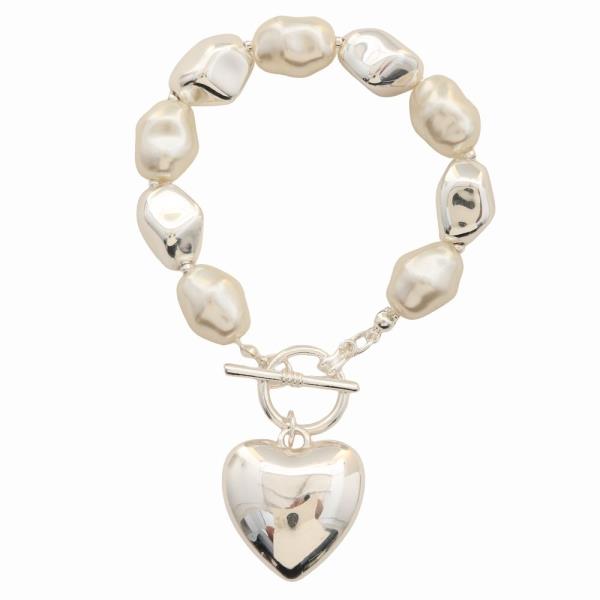 METAL FAUX PEARL BEAD HEART CHARM TOGGLE BRACELET