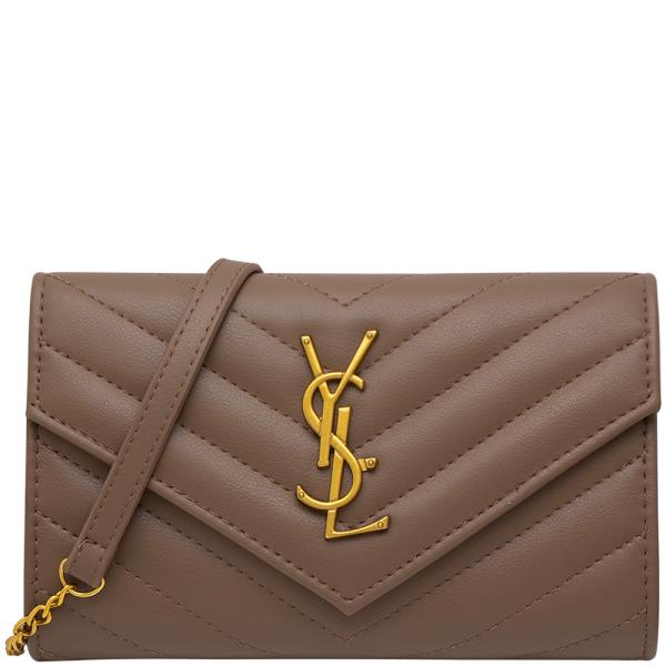 QUILTED DESIGN CLUTCH BAG