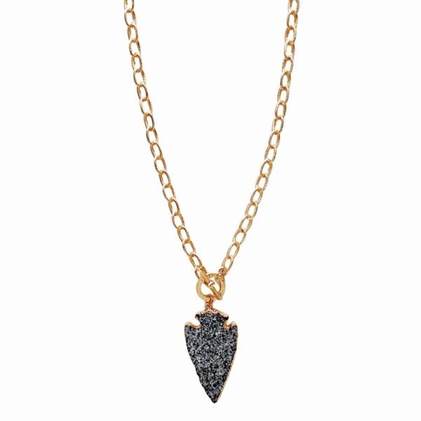 TEXTURED METAL ARROWHEAD CHAIN PENDANT NECKLACE