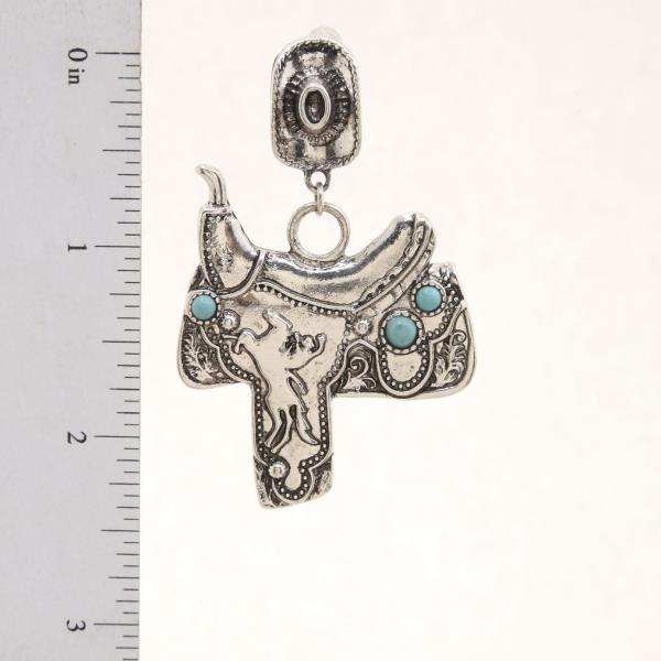 WESTERN STYLE METAL DANGLE EARRING