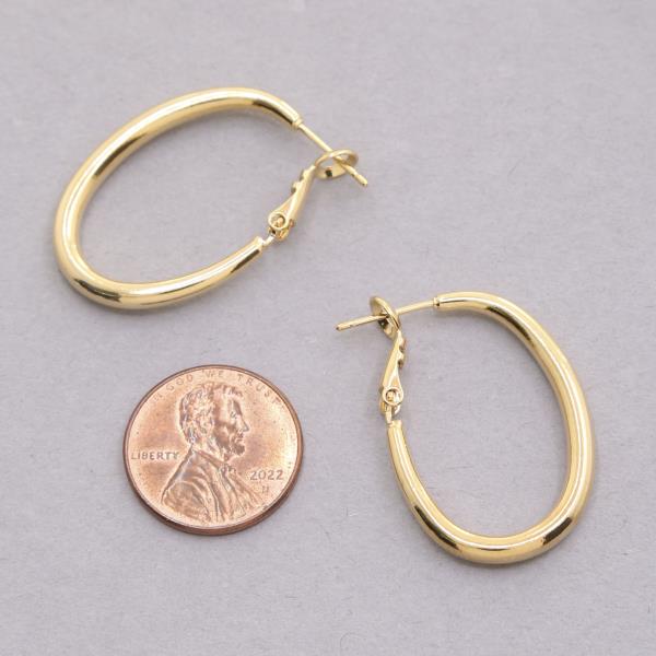 14K GOLD DIPPED OVAL SHAPE HOOP EARRING