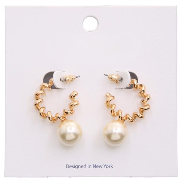 PEARL BEAD WAVY HOOP METAL EARRING