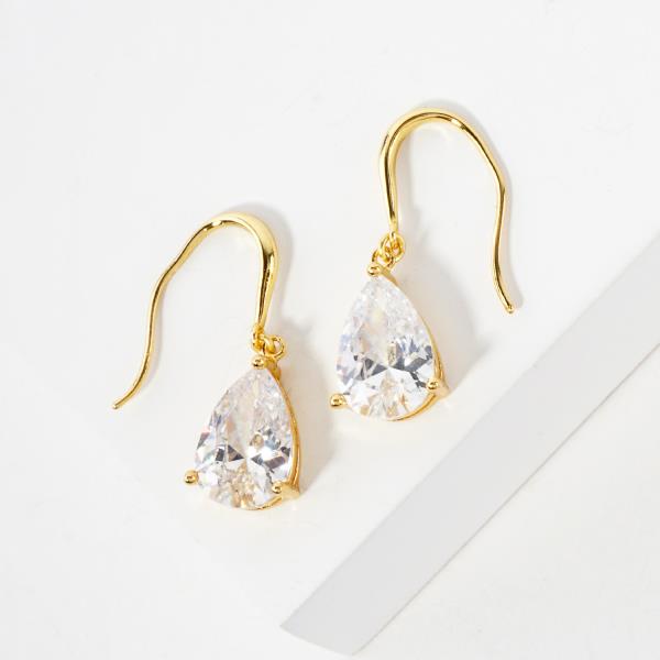 TEARDROP CRYSTAL METAL GOLD DIPPED EARRING