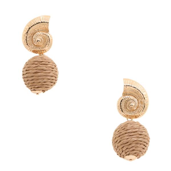 SEASHELL TWINE BEAD DANGLE EARRING