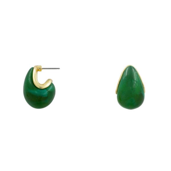 MARBLED RESIN DROP STUD EARRING
