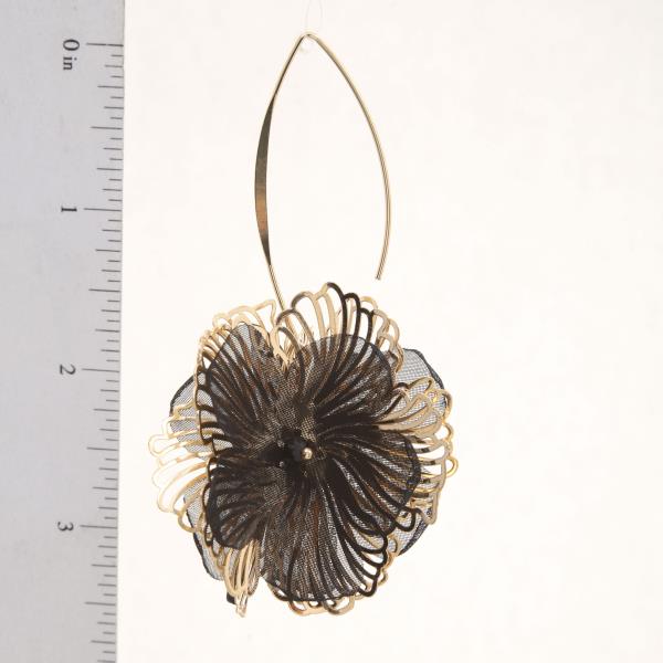 FABRIC METAL FLOWER PULL THROUGH EARRING