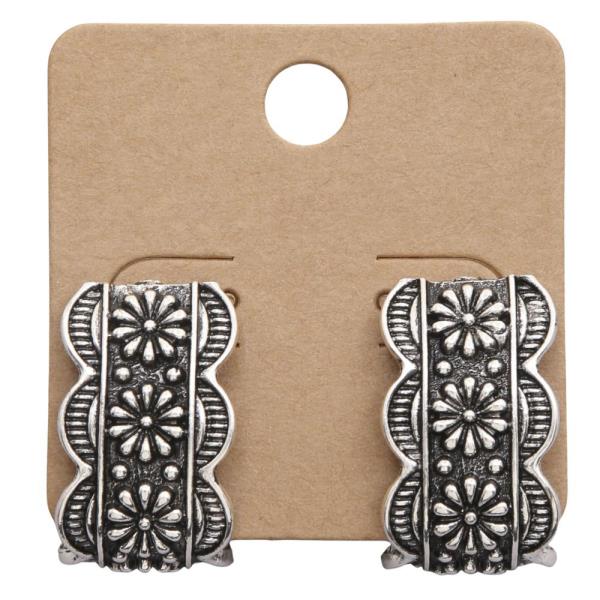 WESTERN STYLE METAL EARRING