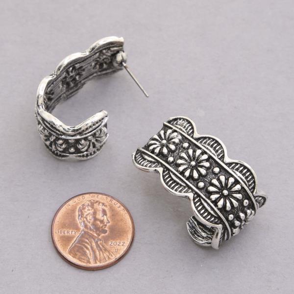 WESTERN STYLE METAL EARRING