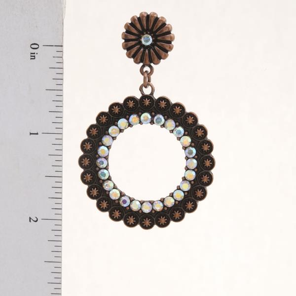 ROUND SCALLOP RHINESTONE WESTERN STYLE DANGLE EARRING