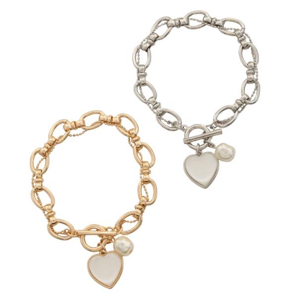 PEARL HEART CHARM OVAL LINK TOGGLE CLASP BRACELET