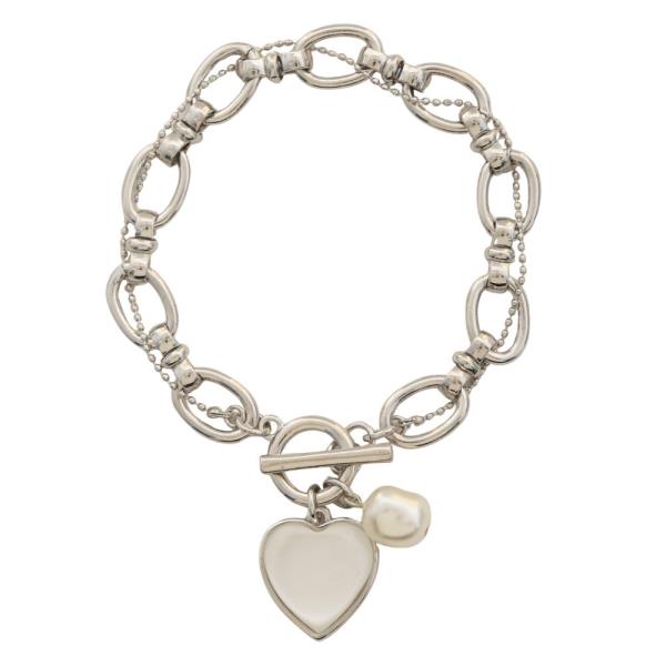 PEARL HEART CHARM OVAL LINK TOGGLE CLASP BRACELET