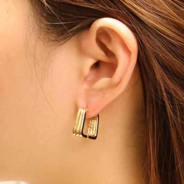 14K GOLD/WHITE GOLD DIPPED STRIPED SQUARE HUGGIE EARRINGS