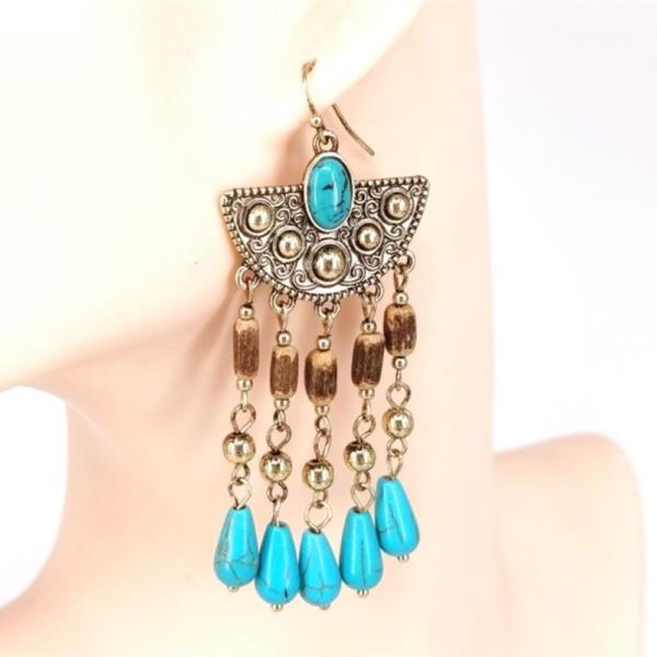 WESTERN STYLE BEADED TURQUOISE BEAD EARRING